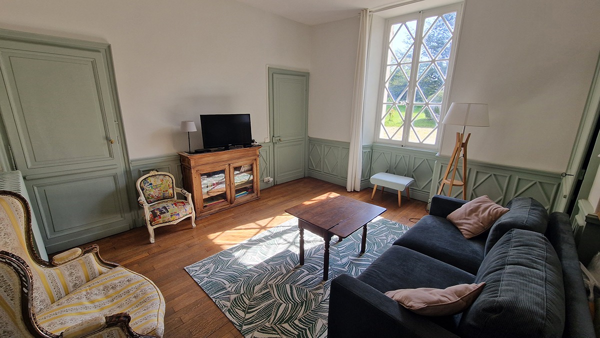 La-Rampane-04-Salon-annexe